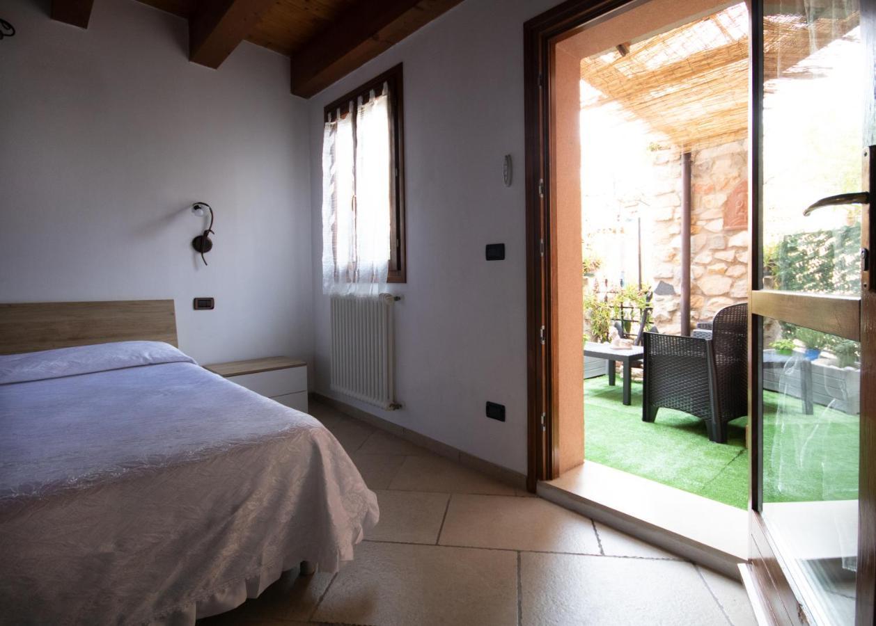 דירות La Casa Di Ambra קומאקיו מראה חיצוני תמונה